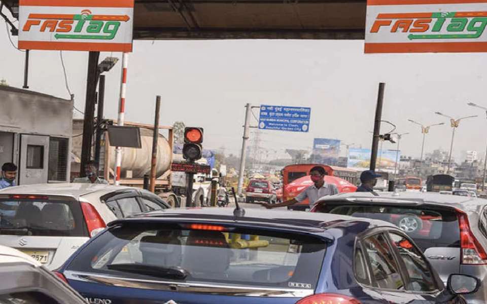 In a significant move, the Maharashtra Government has announced a complete toll waiver for light motor vehicles entering Mumbai